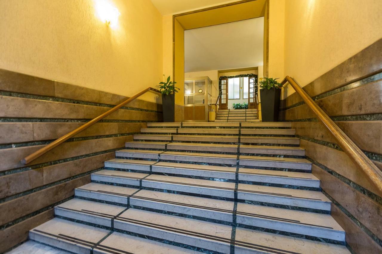 Guestart Monti Apartment Roma Ngoại thất bức ảnh